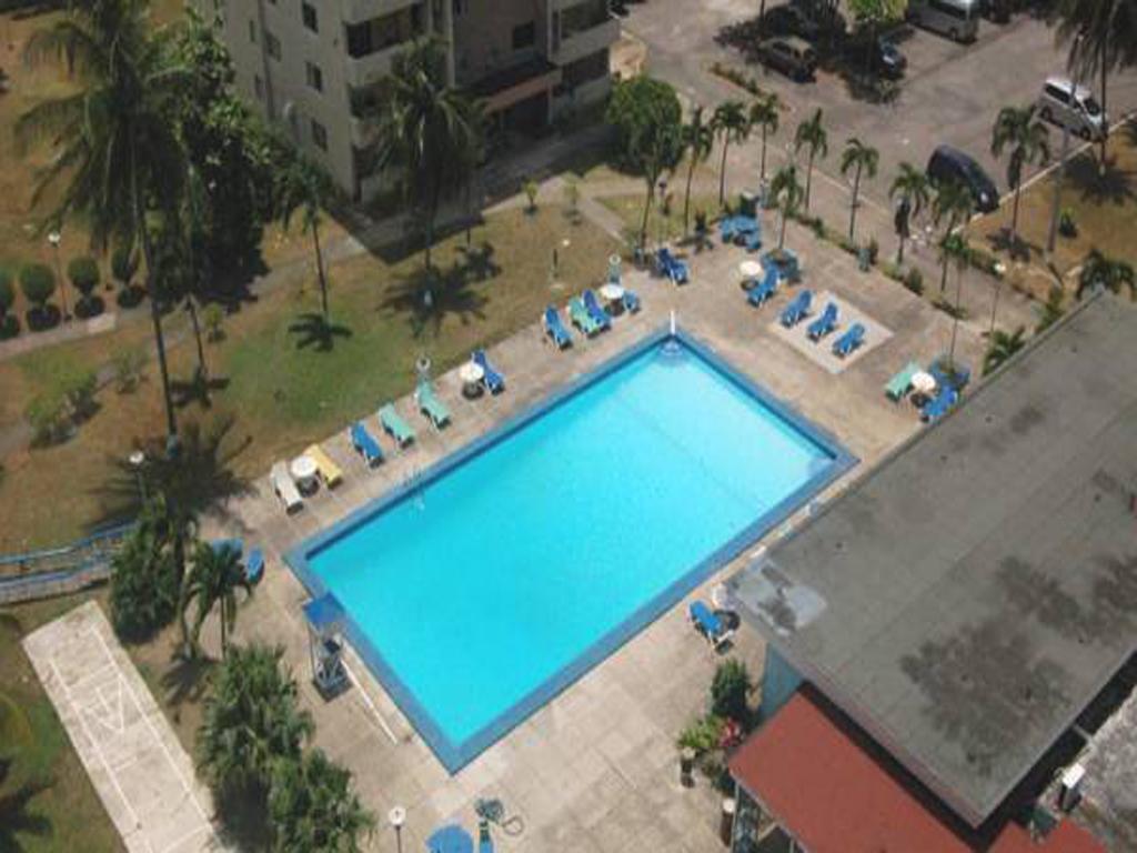 Turtle Beach Towers Apt 22 C - Ocho Rios Ngoại thất bức ảnh